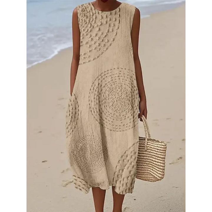 Maelle - Ærmeløs lang kjole med struktureret mønster