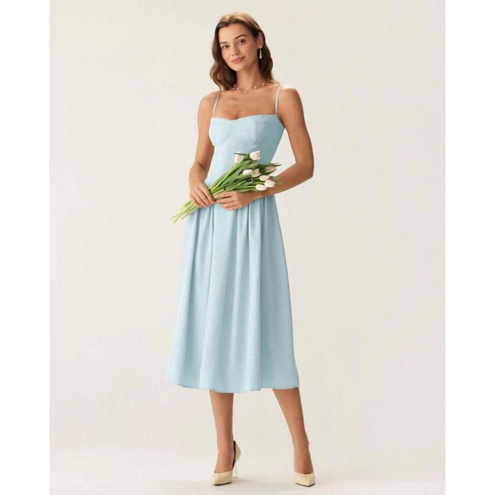 Sofia - Elegant midikjole med firkantet hals