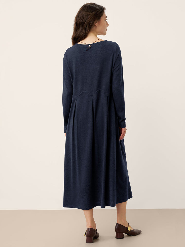 CALISTA - Lang kjole med struktureret design og sidelommer