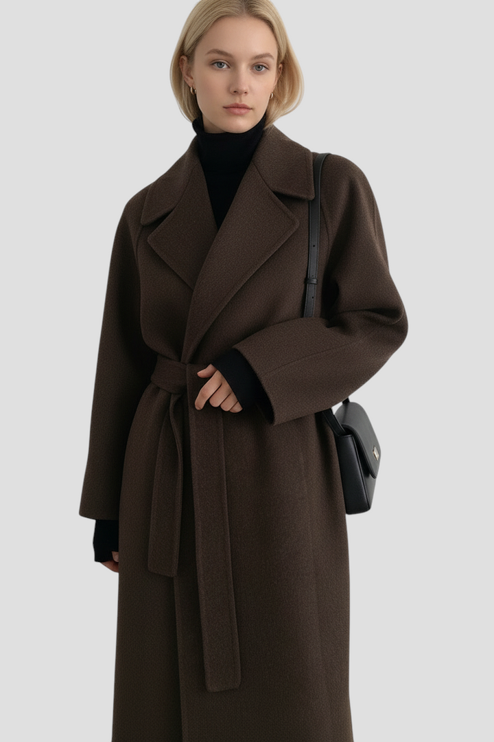 Luise - Lang frakke med bælte og skræddersyet krave