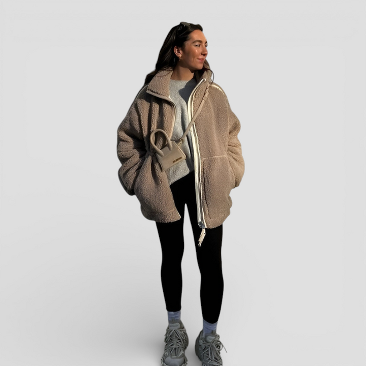 Kaja - Blød teddyfrakke