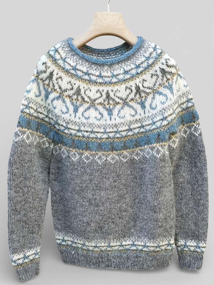 Lea - Grå og blå striktrøje med attraktivt mønster