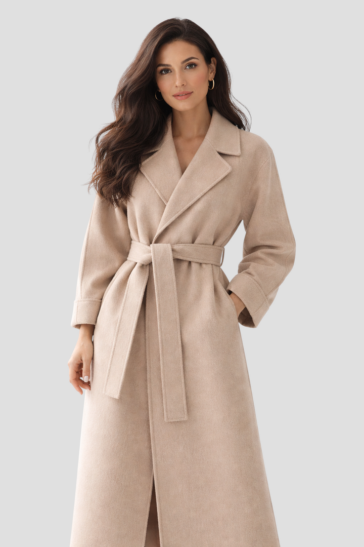 Luise - Lang frakke med bælte og skræddersyet krave