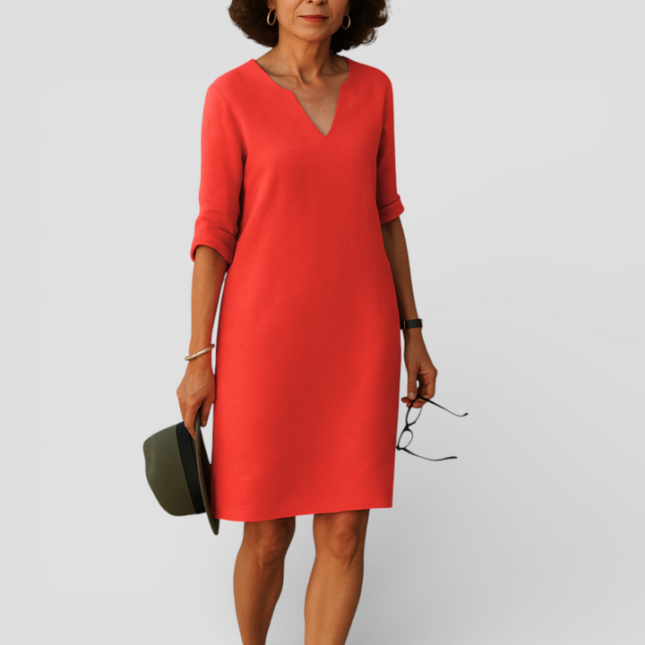 RIA - Elegant V-udskæringskjole