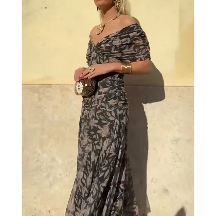 Julieta - Elegant V-hals kjole med bare skuldre