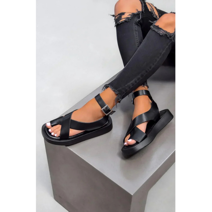 Renée - Comfort-sandal med justerbare remme