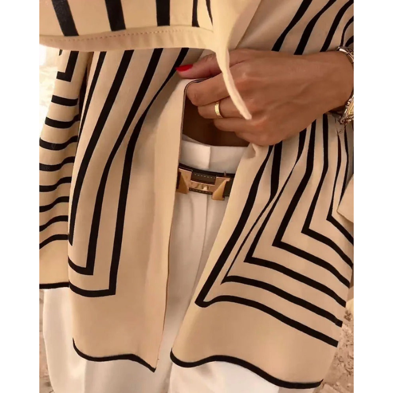 Gyda - Afslappet stribet skjorte med slids