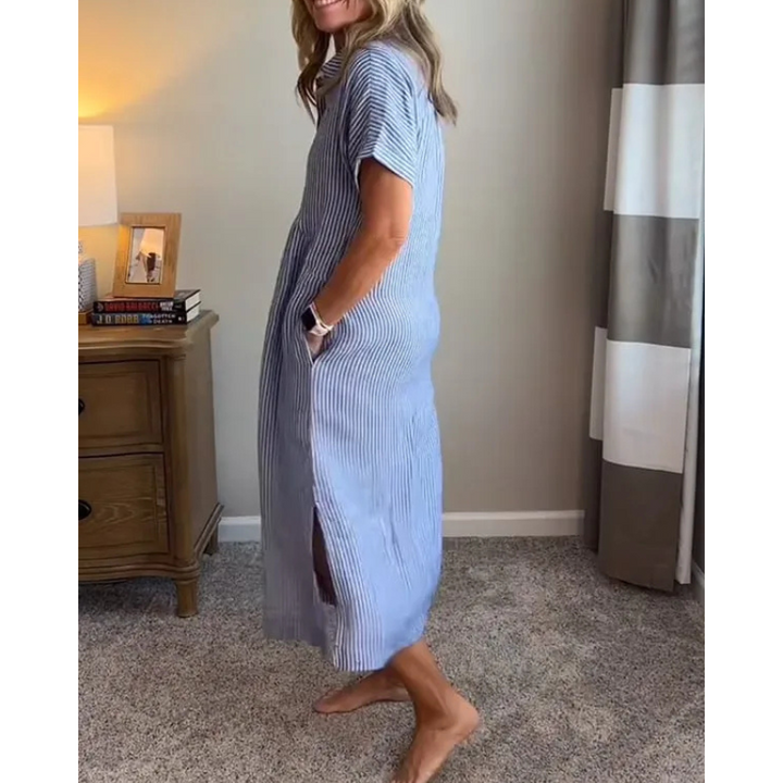 Sara - Stribet kjole med sidelommer