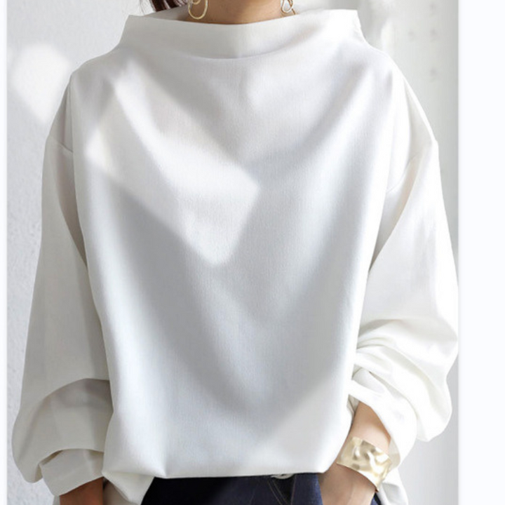 Elly - Blød strikket top med høj hals