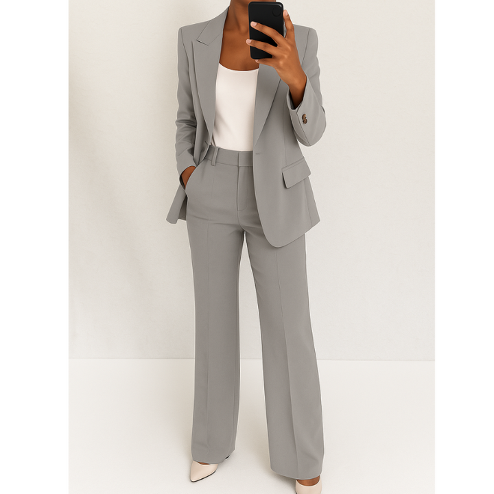 Camille - Tidløs todelt dragt