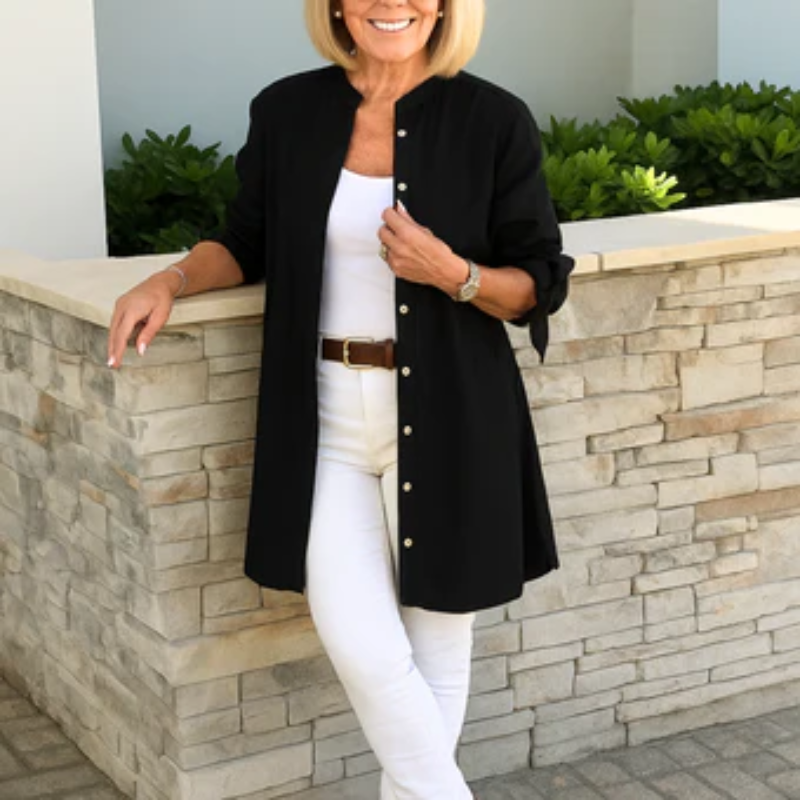 Louise - Ensfarvet skjortebluse med sløjfeærmer