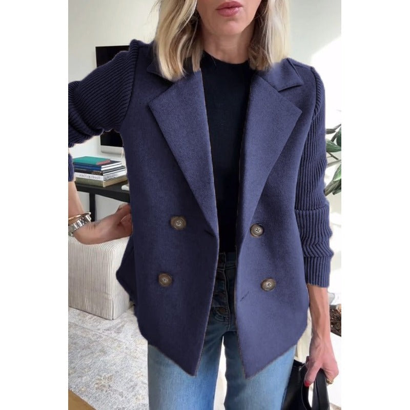Amora - Elegant blazer med strikkede ærmer